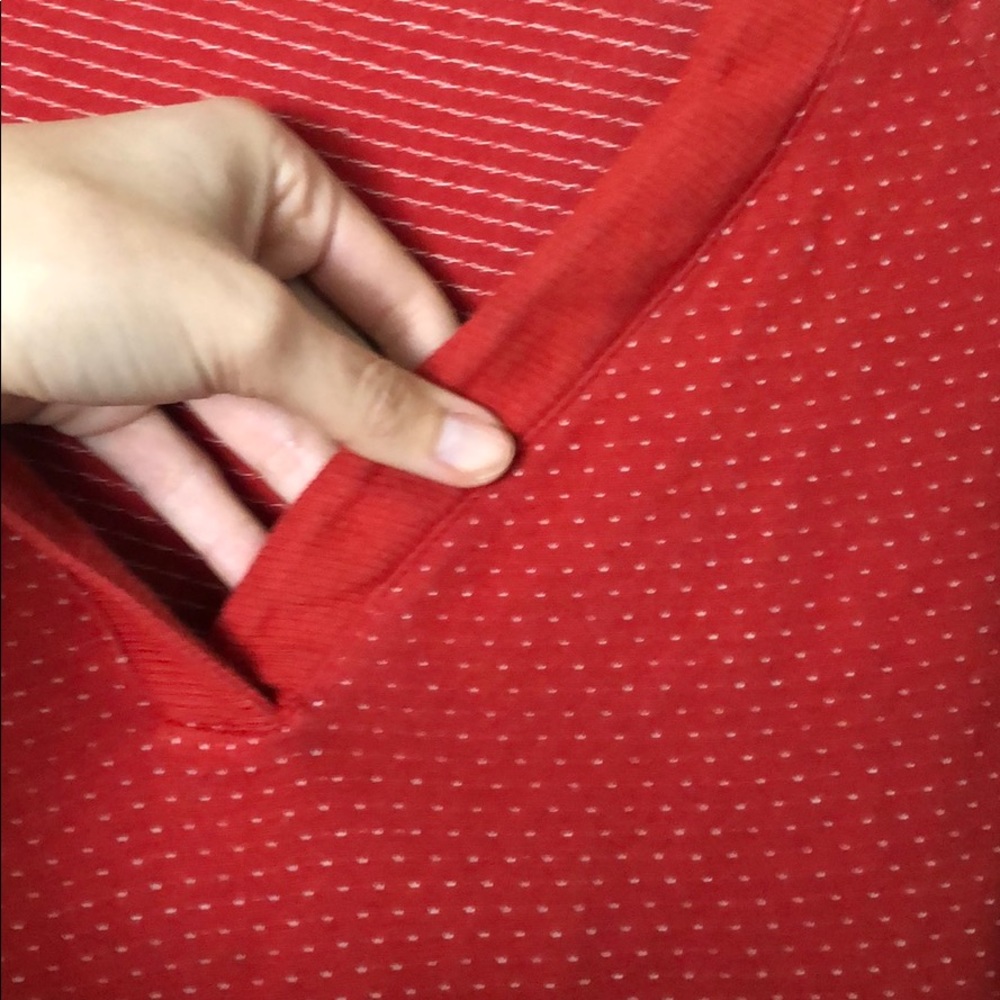 Red Long-sleeve - Picture 2 of 2
